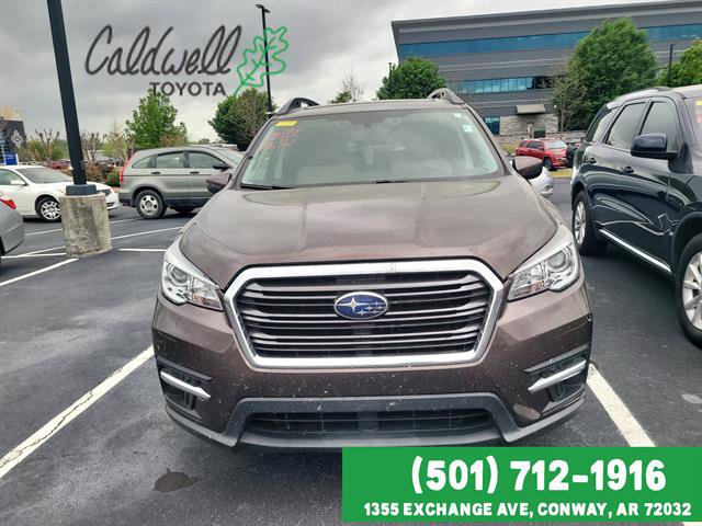 Used 2019 Subaru Ascent Premium image 2
