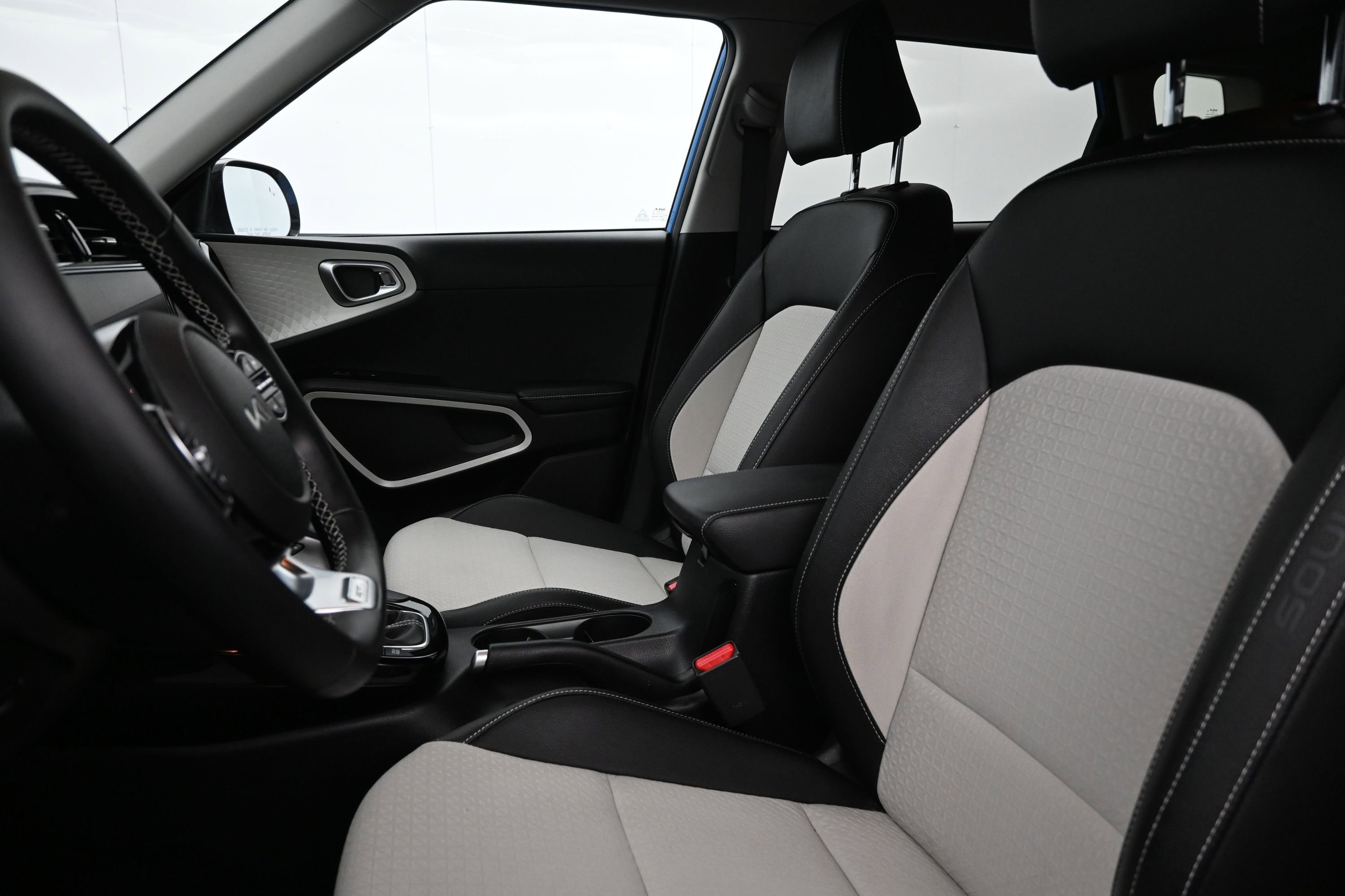 Used 2024 Kia Soul GT-Line FWD image 11