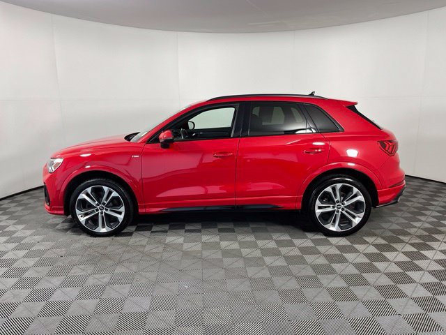 Used 2021 Audi Q3 2.0T Premium Plus w/ Premium Plus Package AWD/4WD image 4