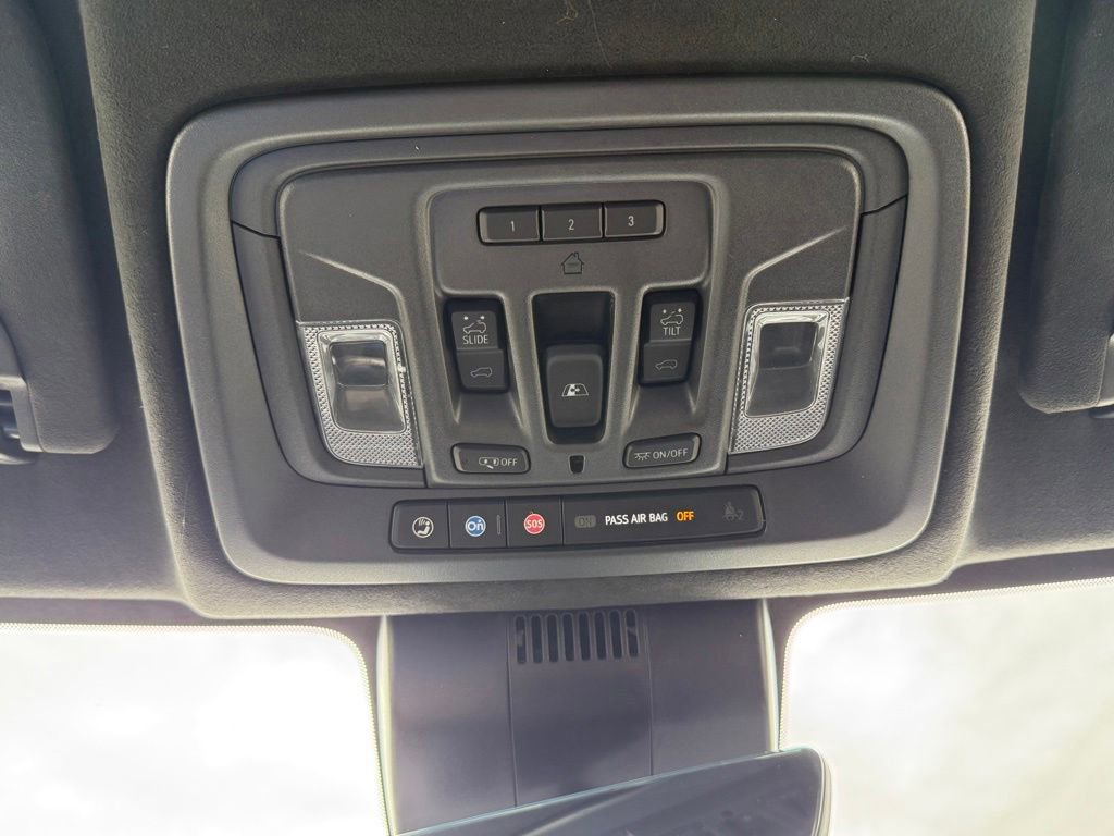 Used 2024 GMC Sierra 2500 AT4X AWD/4WD image 34