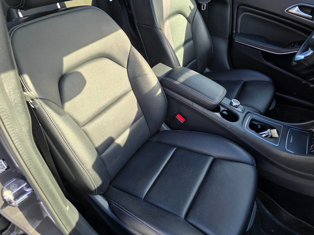 Used 2019 Mercedes-Benz GLA 250 GLA 250 4MATIC AWD 4dr SUV image 27