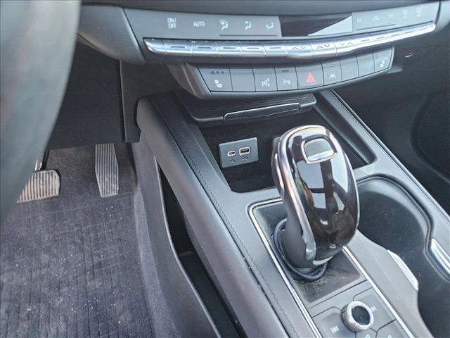 Used 2023 Cadillac XT4 Premium Luxury w/ Enhanced Visibility Package image 17