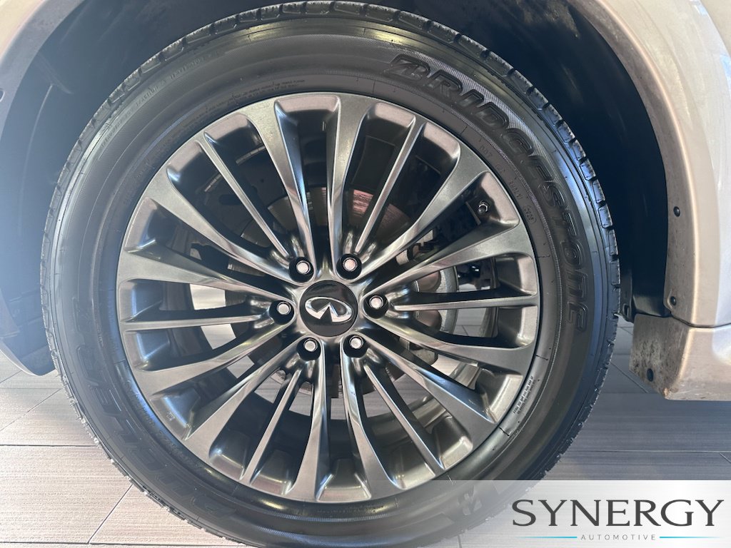 Certified 2024 INFINITI QX80 Sensory AWD/4WD image 14