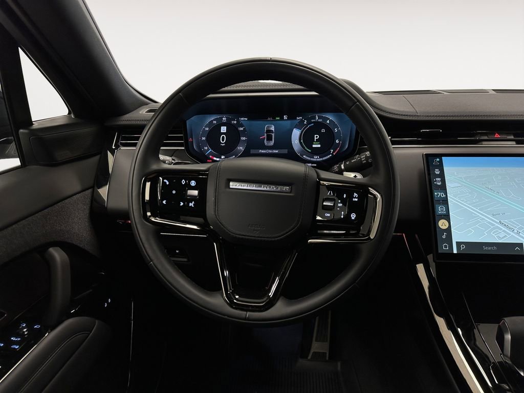 Used 2025 Land Rover Range Rover Sport Dynamic SE image 12