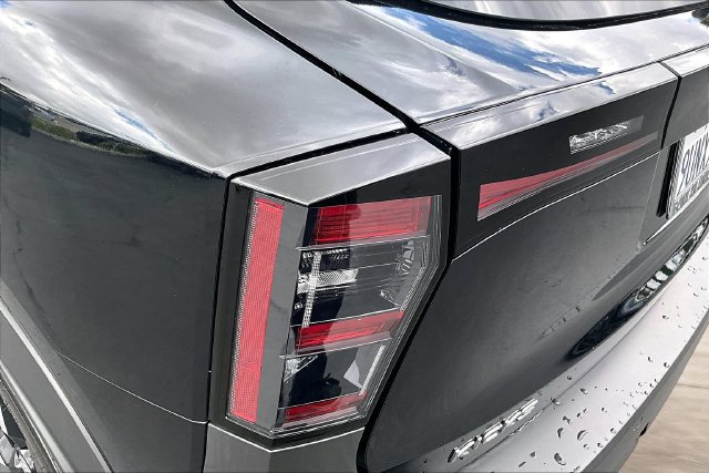 Certified 2025 Nissan Kicks SR AWD/4WD image 22