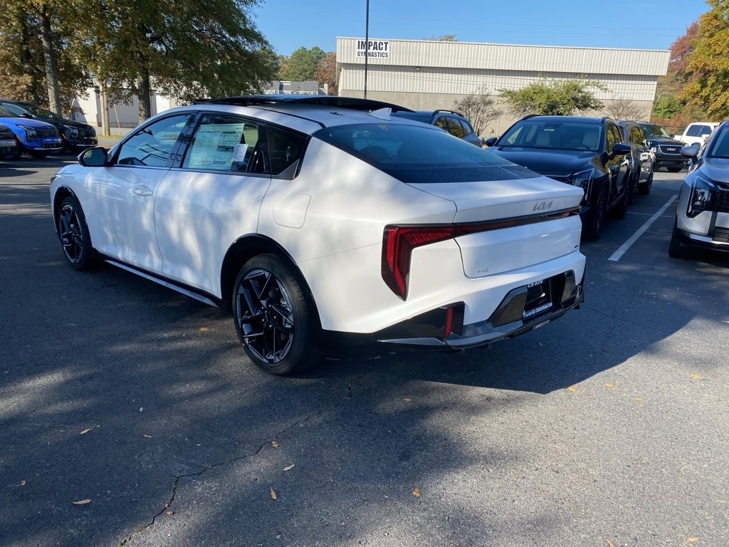 New 2025 Kia K4 GT-Line image 5