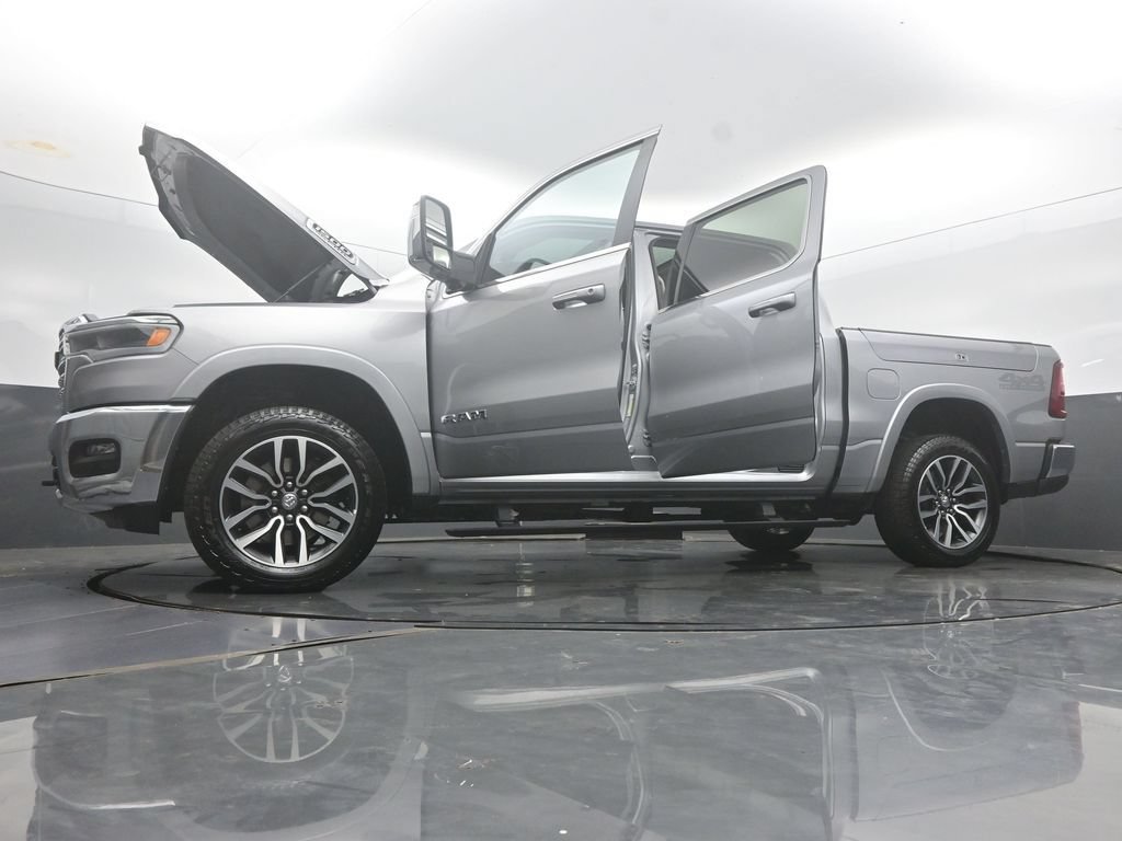 Used 2025 RAM 1500 Limited AWD/4WD image 61