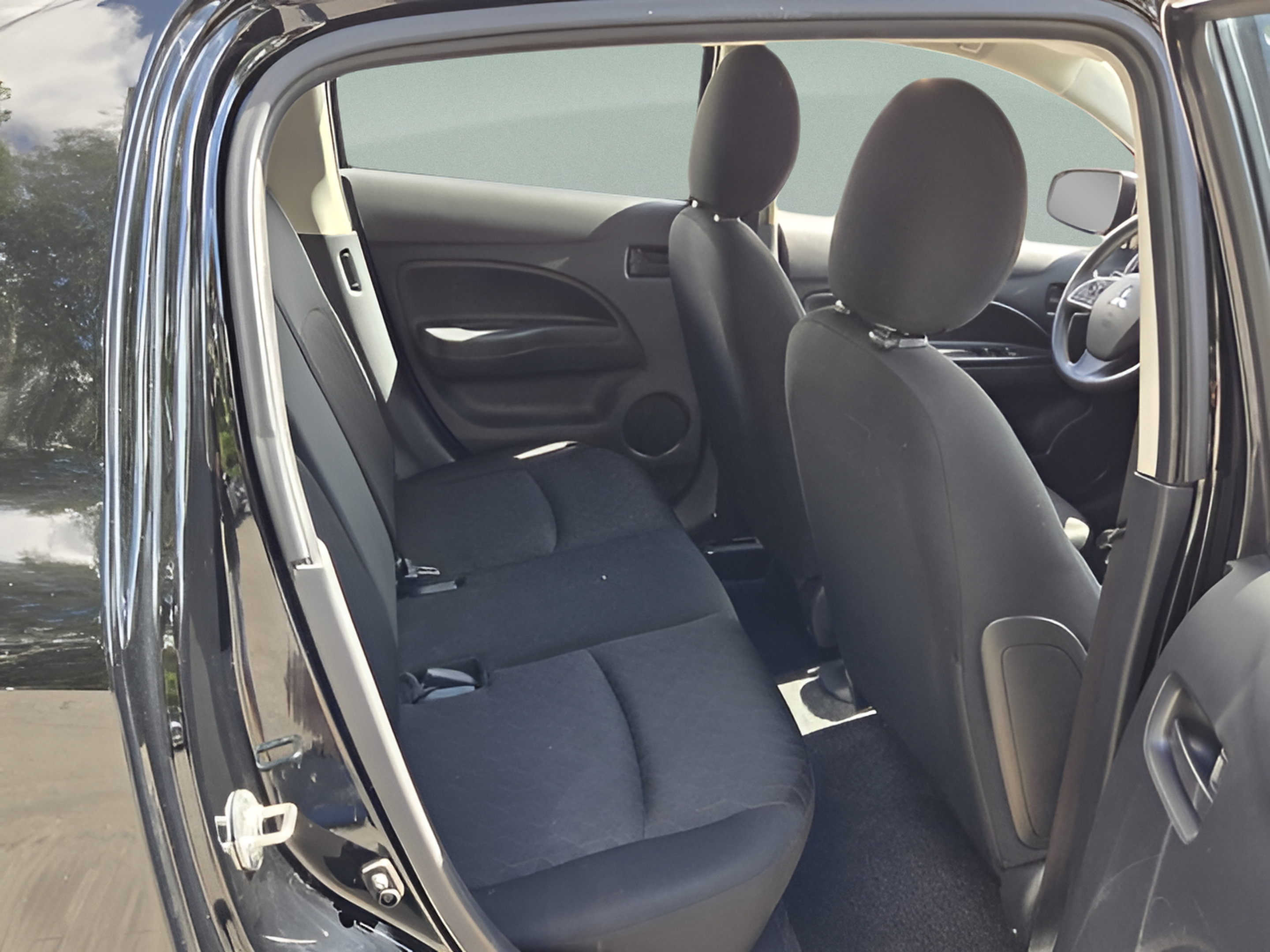 Used 2024 Mitsubishi Mirage ES FWD image 14