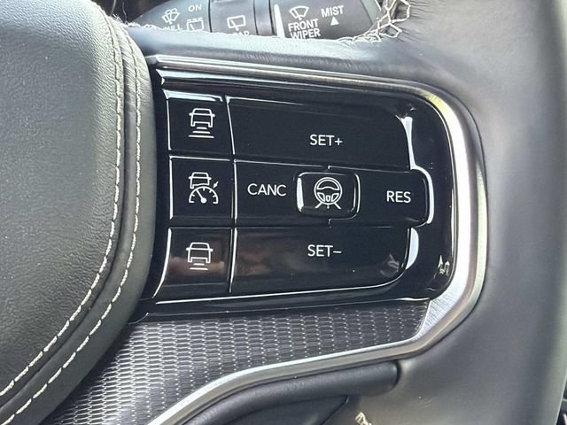 New 2026 Jeep Grand Wagoneer Summit w/ Premium Group III AWD/4WD image 35