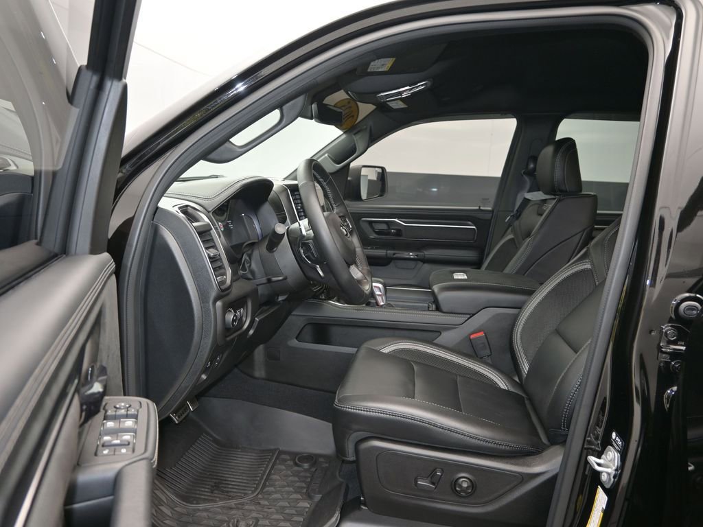 Used 2025 RAM 1500 RHO image 12