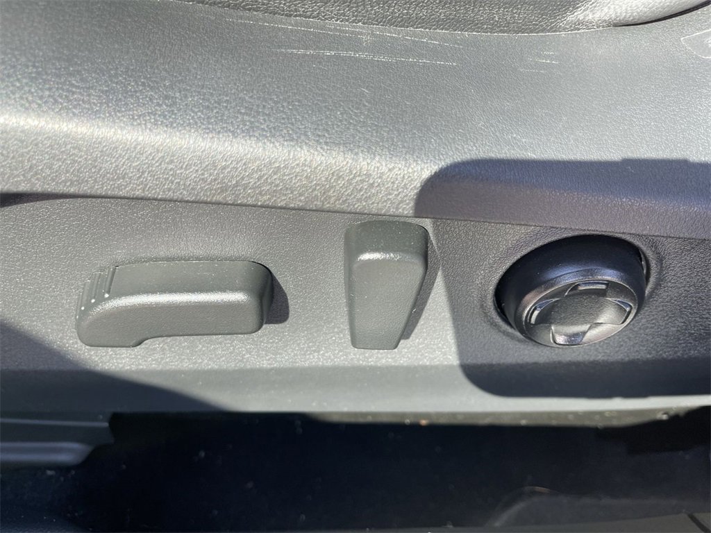 Used 2024 Subaru Legacy Limited image 12