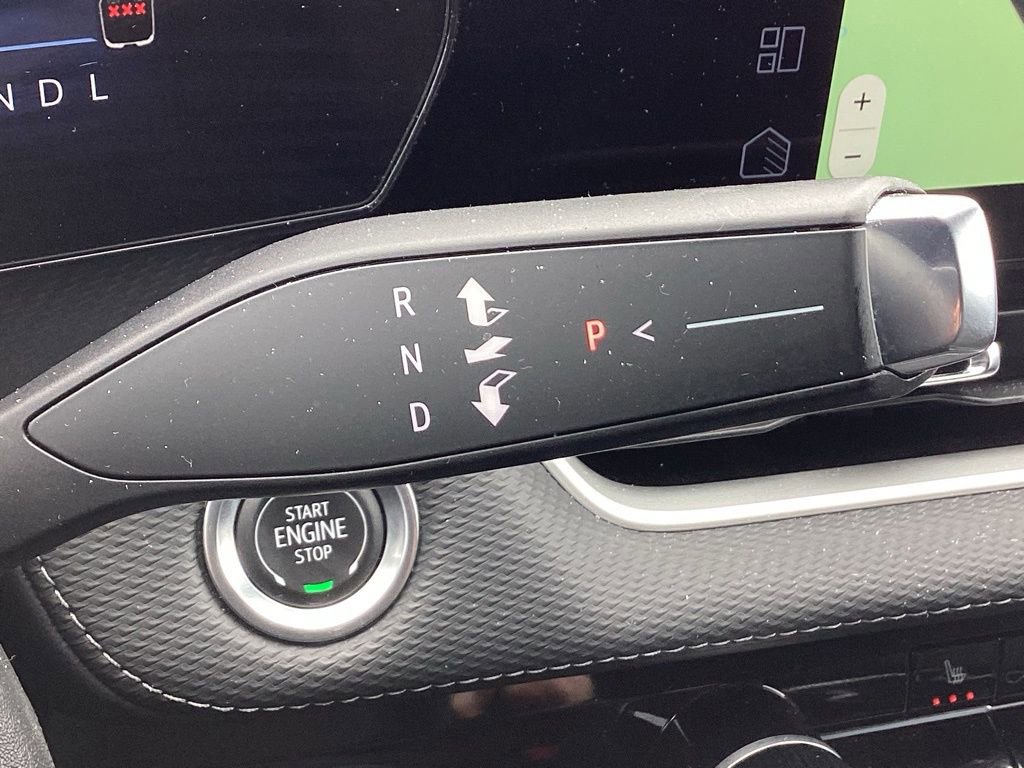 Used 2025 Chevrolet Equinox LT image 29