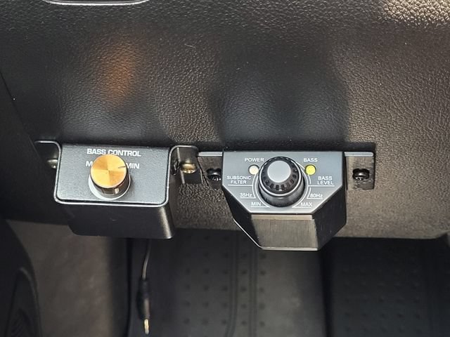 Used 2020 Chevrolet Silverado 1500 LT AWD/4WD image 29