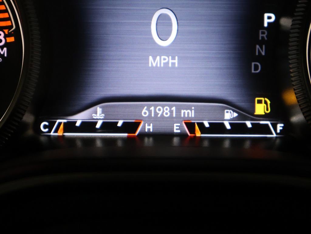 Used 2019 Jeep Cherokee Limited image 38