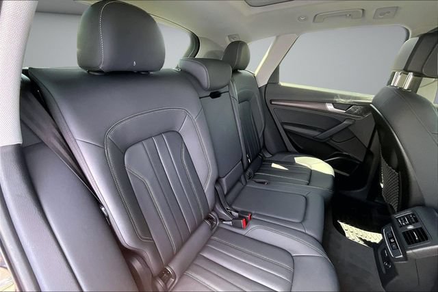 Used 2021 Audi Q5 2.0T Premium Plus AWD/4WD image 25