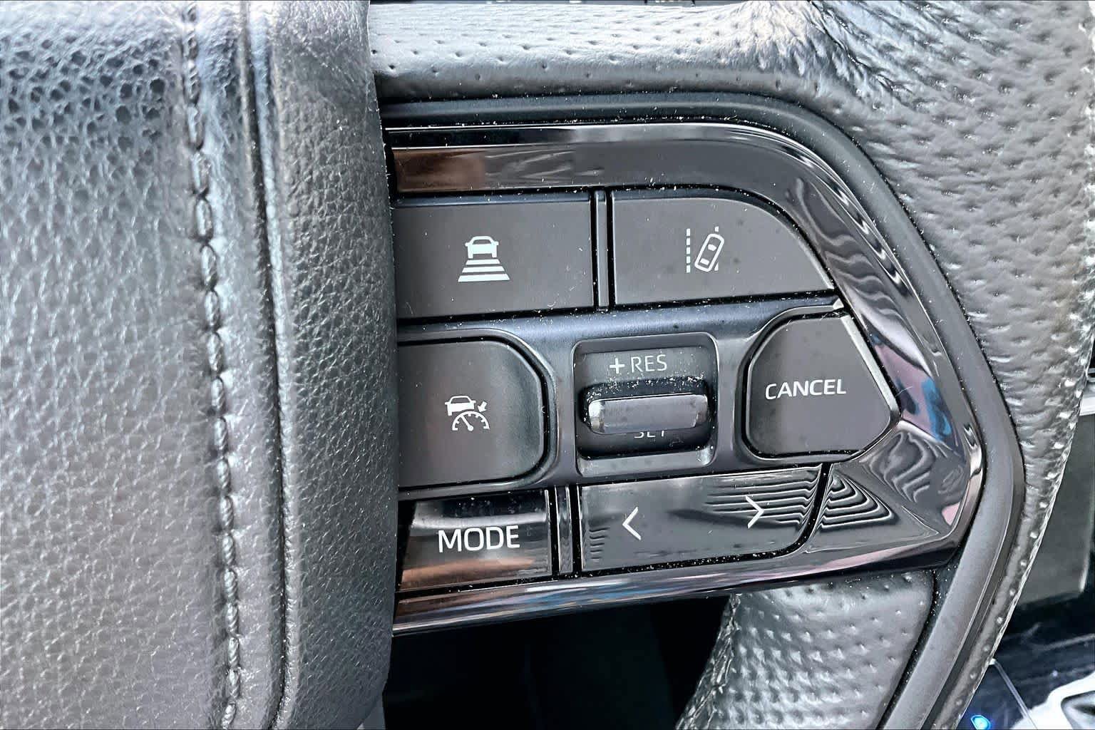 Used 2024 Toyota Sequoia TRD Pro AWD/4WD image 23