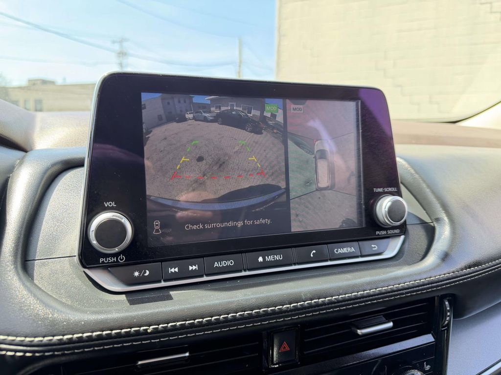 Used 2021 Nissan Rogue SV w/ Premium Package image 31