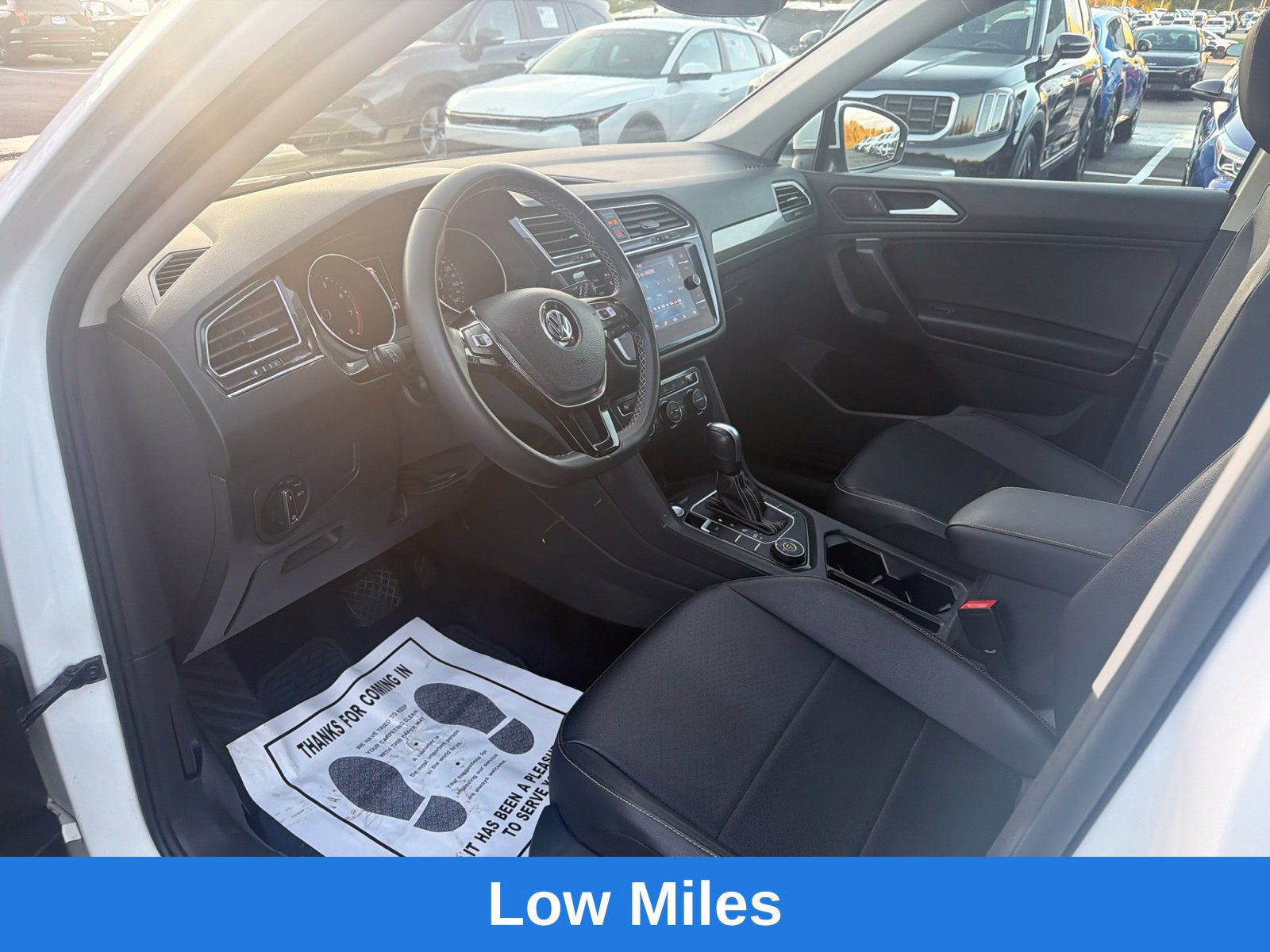 Used 2021 Volkswagen Tiguan SE w/ Panoramic Sunroof Package AWD/4WD image 13