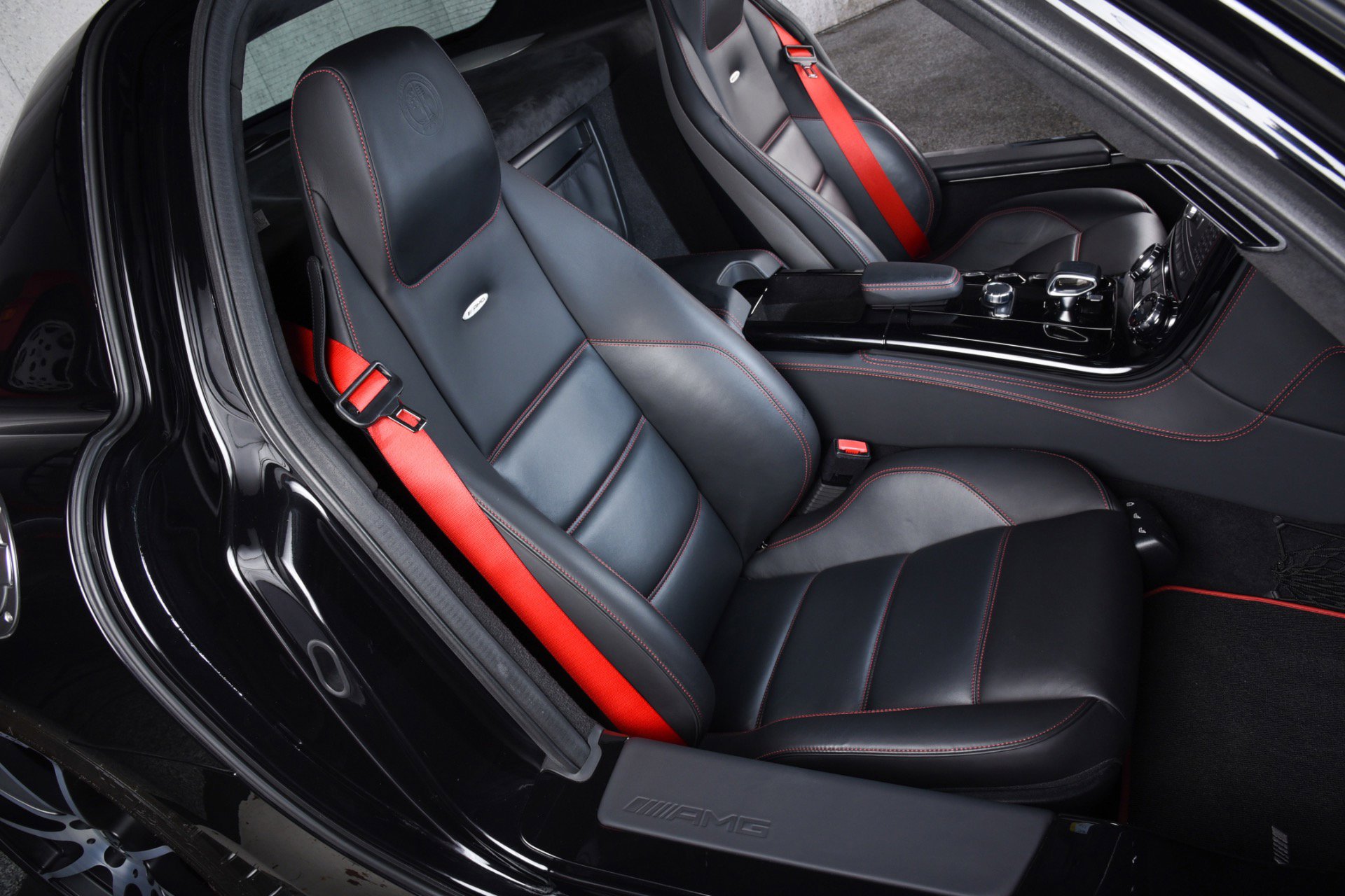 Used 2014 Mercedes-Benz SLS AMG GT Coupe image 5