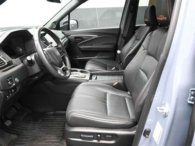 Used 2023 Honda Passport TrailSport image 21