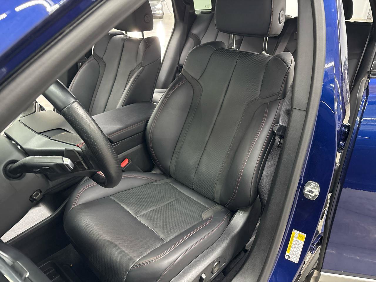 Used 2024 Acura ZDX A-Spec RWD image 13