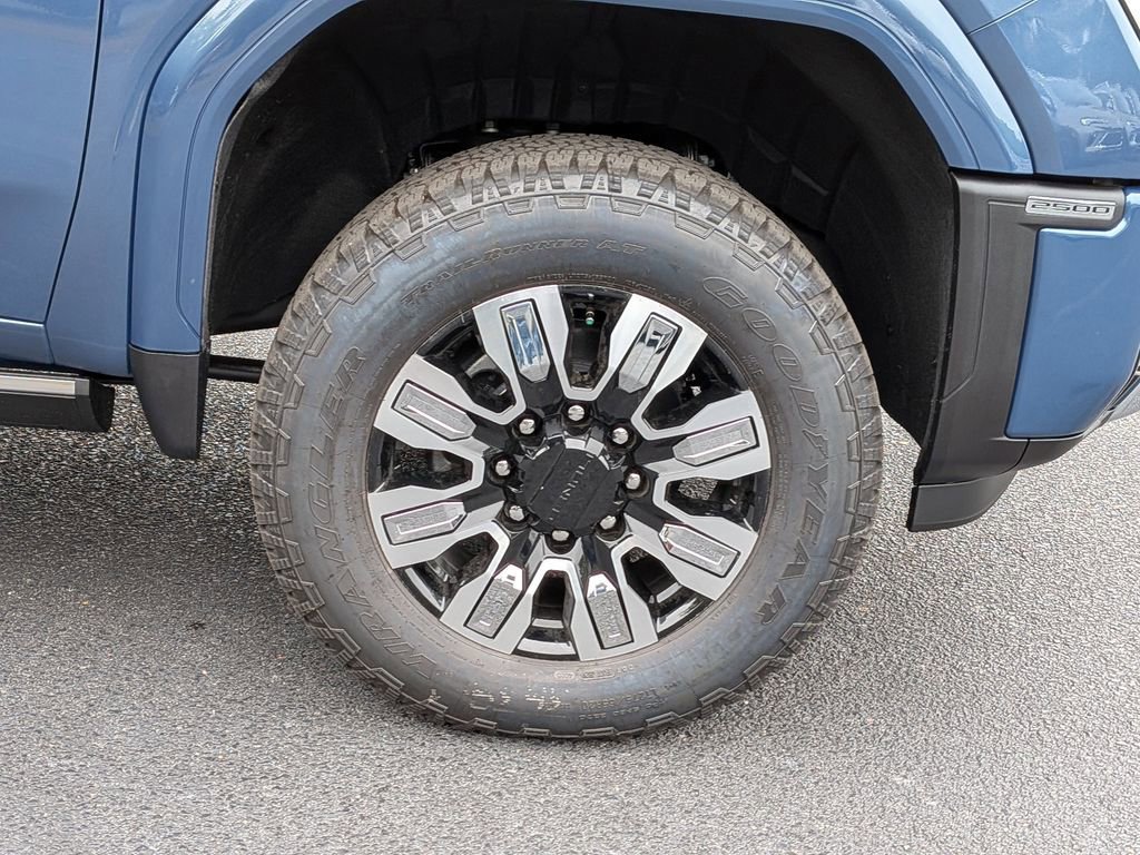 New 2026 GMC Sierra 2500 Denali w/ Denali Reserve Package image 11