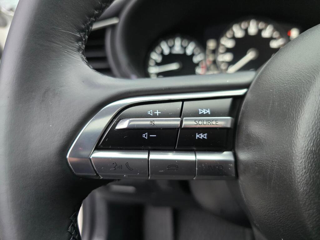 Used 2022 MAZDA CX-30 AWD 2.5 S w/ Premium Package image 14