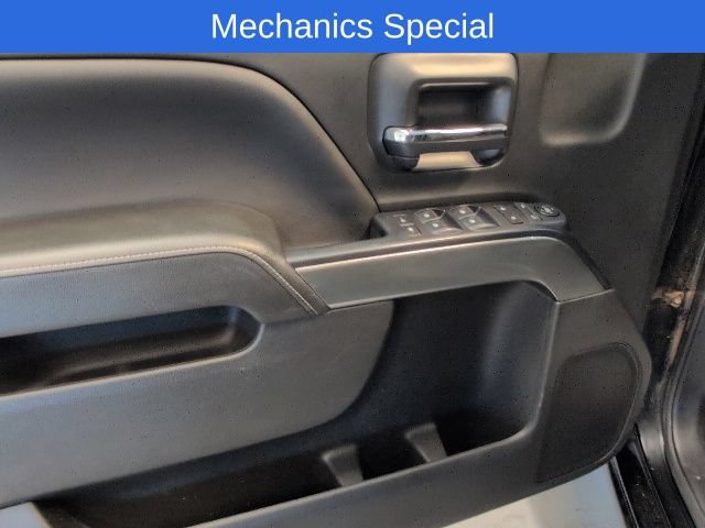 Used 2018 Chevrolet Silverado 1500 LT w/ All Star Edition AWD/4WD image 11