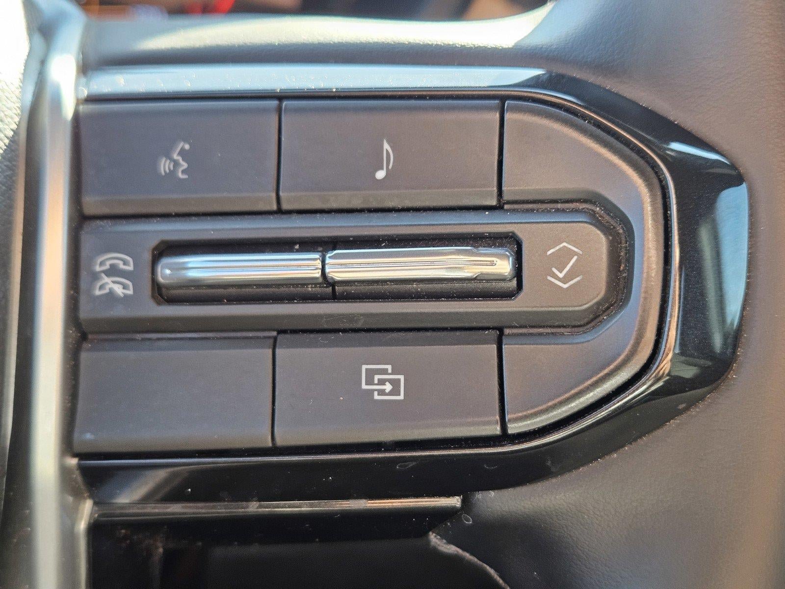 Used 2026 Chevrolet Colorado W/T w/ WT Convenience Package II RWD image 21