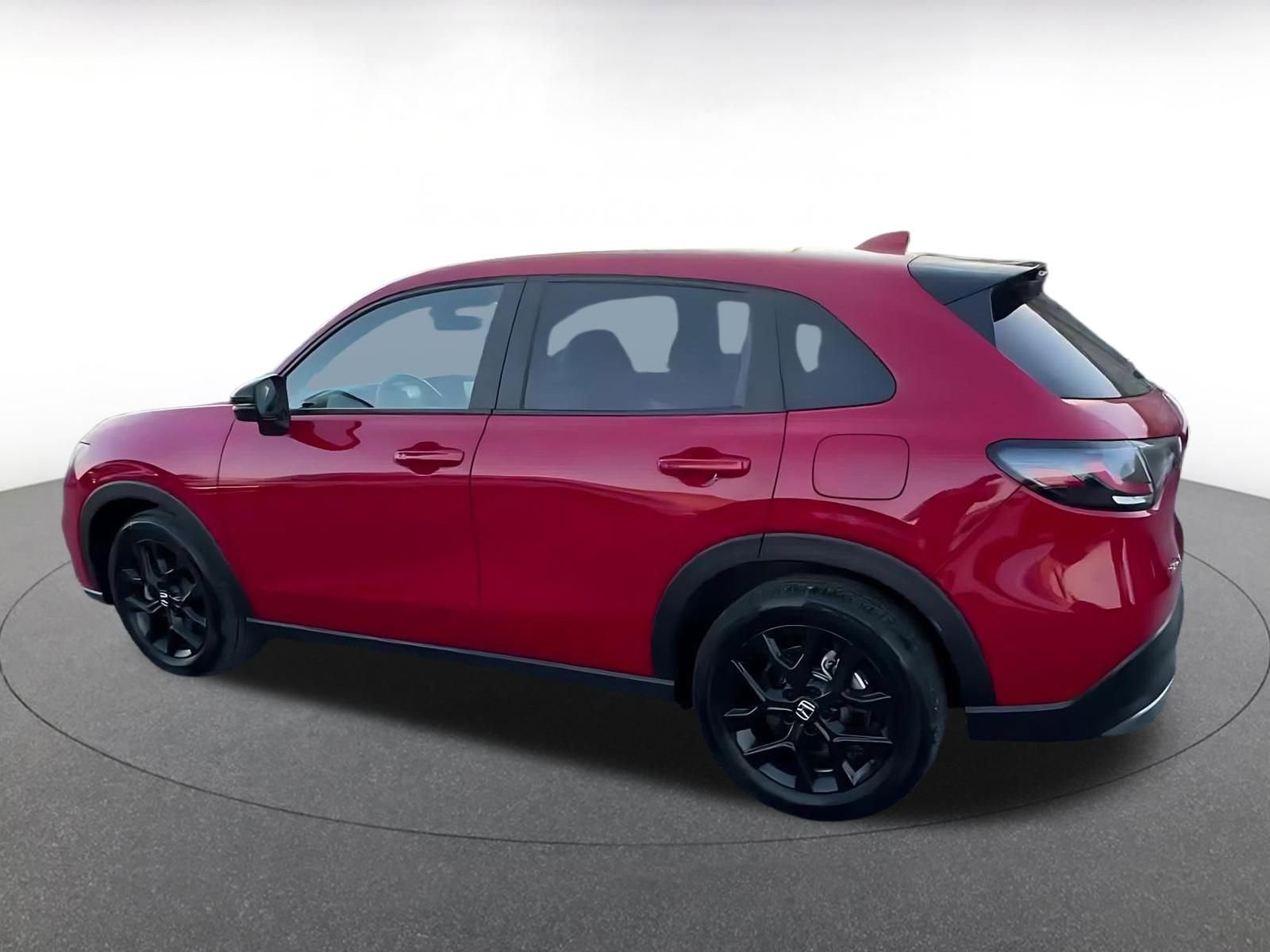 Used 2025 Honda HR-V Sport image 9