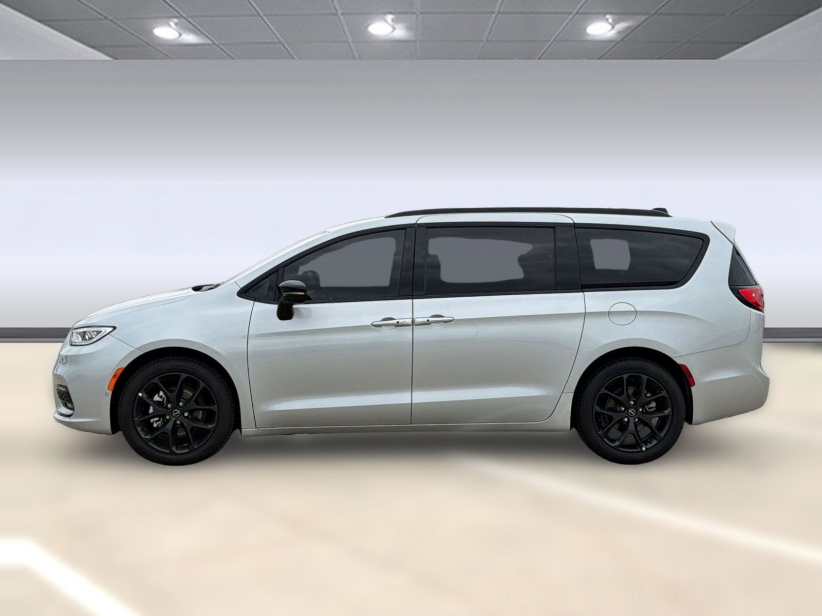 New 2026 Chrysler Pacifica Select w/ S Appearance Package FWD image 2
