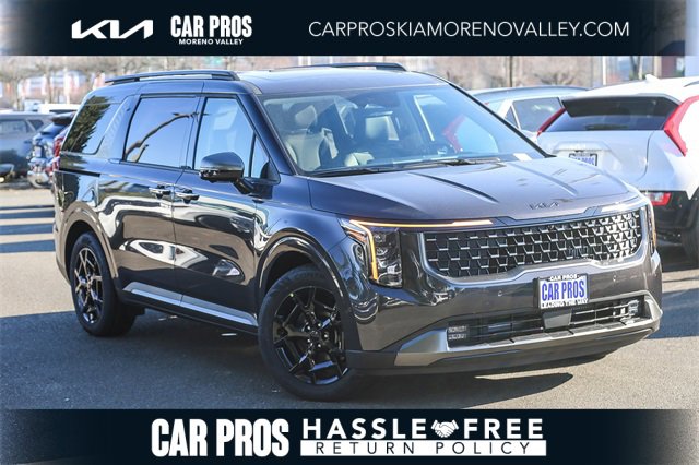 New 2025 Kia Carnival SX w/ SX Dark Edition Package