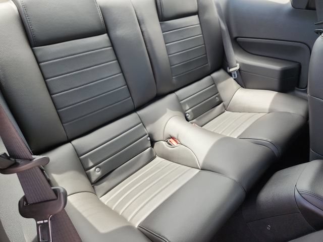 Used 2008 Ford Mustang Shelby GT500 RWD image 20