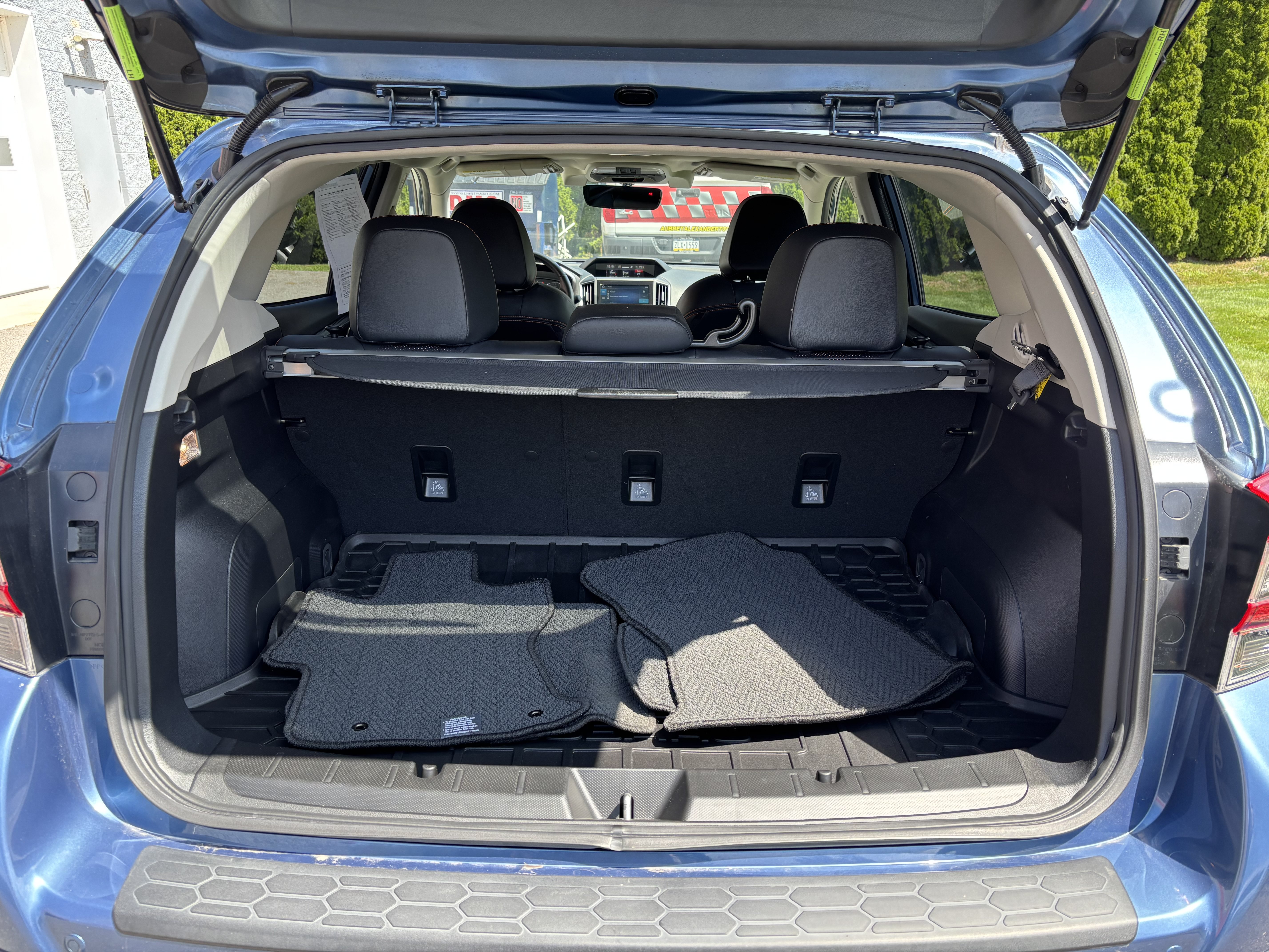 Used 2023 Subaru Crosstrek 2.5i Limited w/ Moonroof Package AWD/4WD image 5