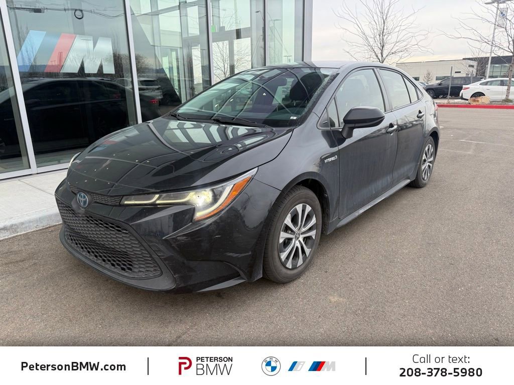 Used 2021 Toyota Corolla LE image 1
