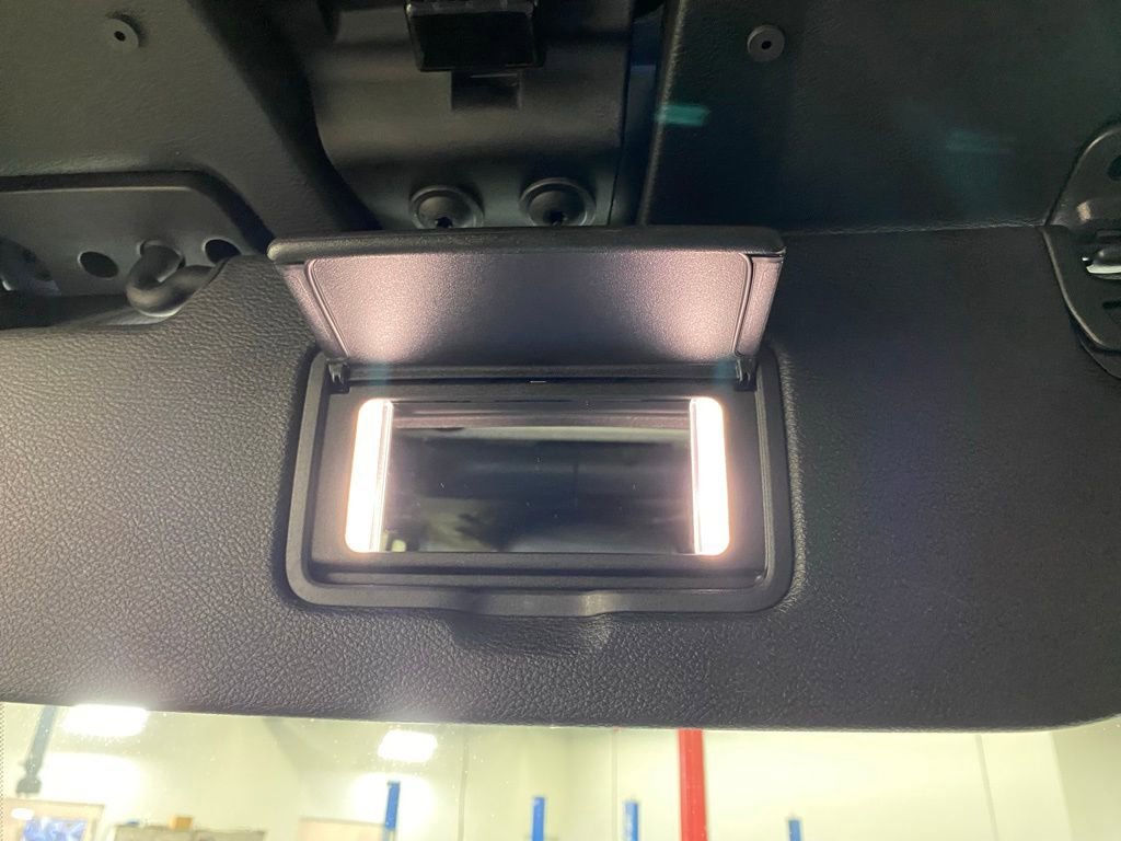 Used 2023 Jeep Wrangler Unlimited Sahara image 39