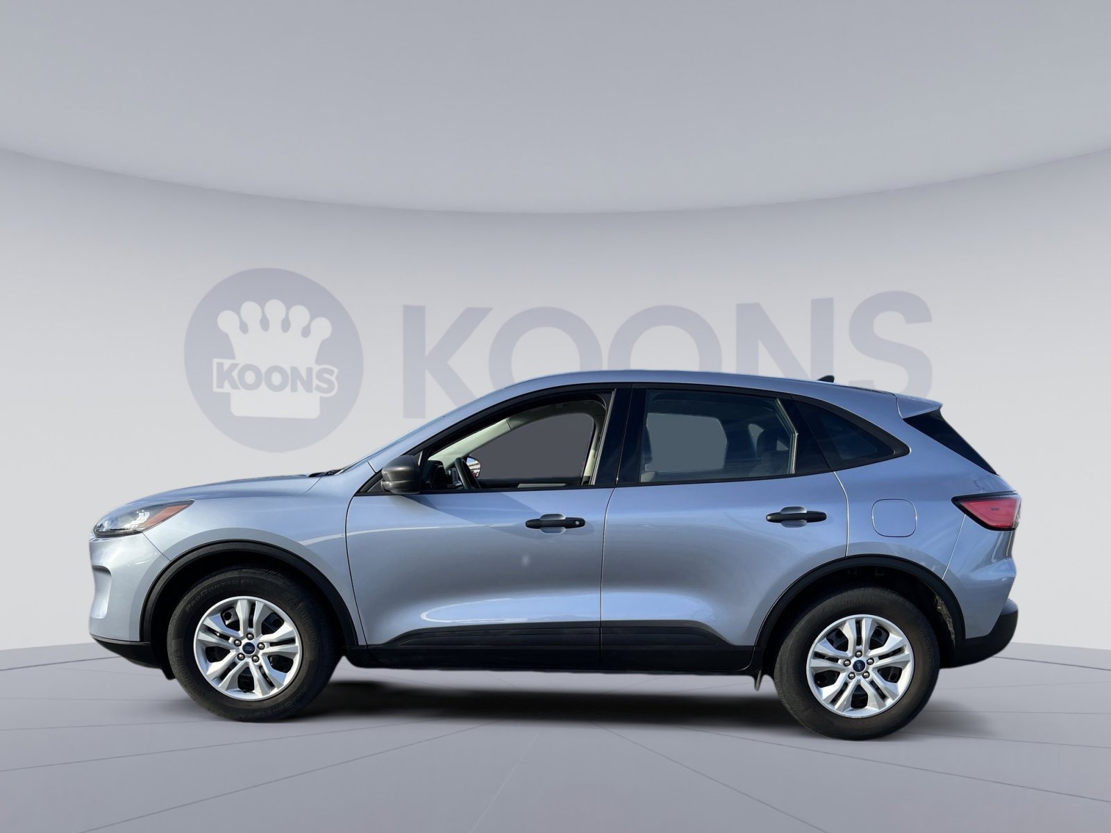 Used 2022 Ford Escape S image 2