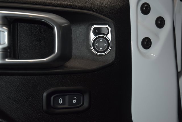 Used 2024 Jeep Wrangler Unlimited Rubicon image 47