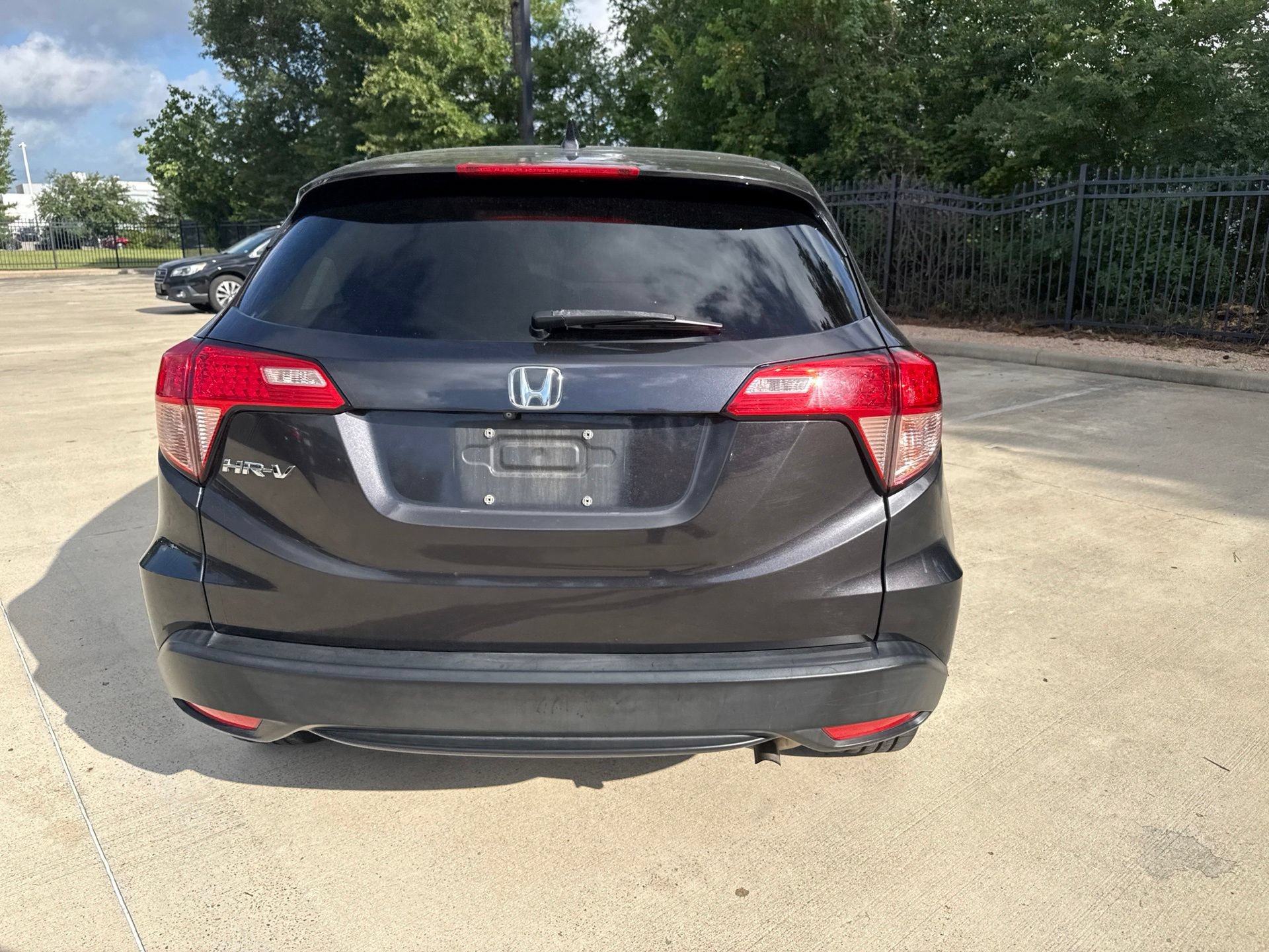 Used 2017 Honda HR-V EX image 5