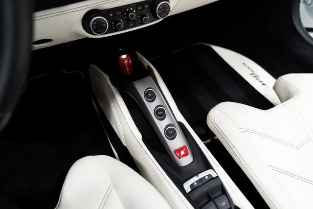 Used 2017 Ferrari 488 Spider RWD image 38