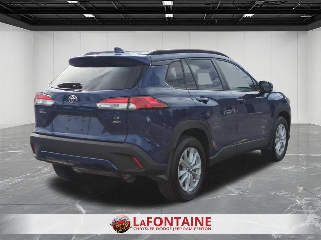 Used 2022 Toyota Corolla Cross LE AWD/4WD image 5