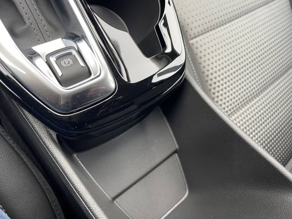 New 2025 Chevrolet Trax LT image 16