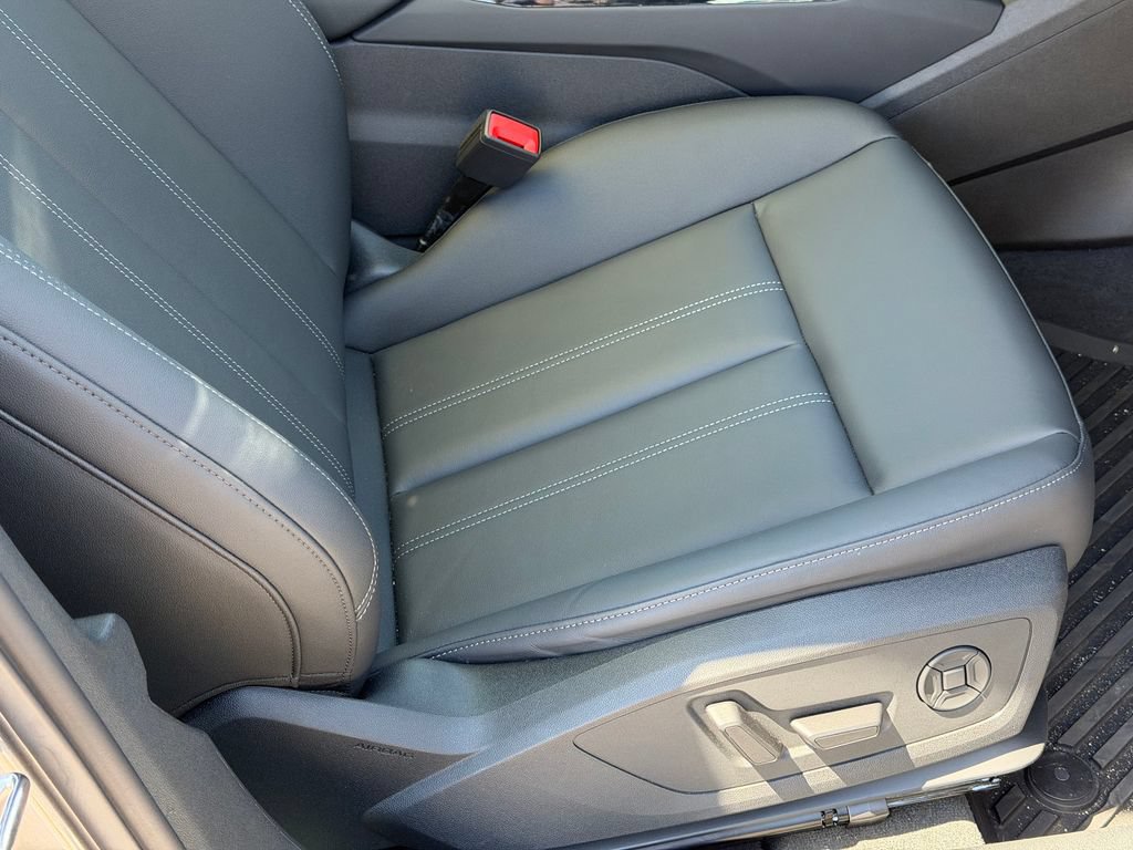 New 2025 Audi A6 e-tron Premium RWD image 7