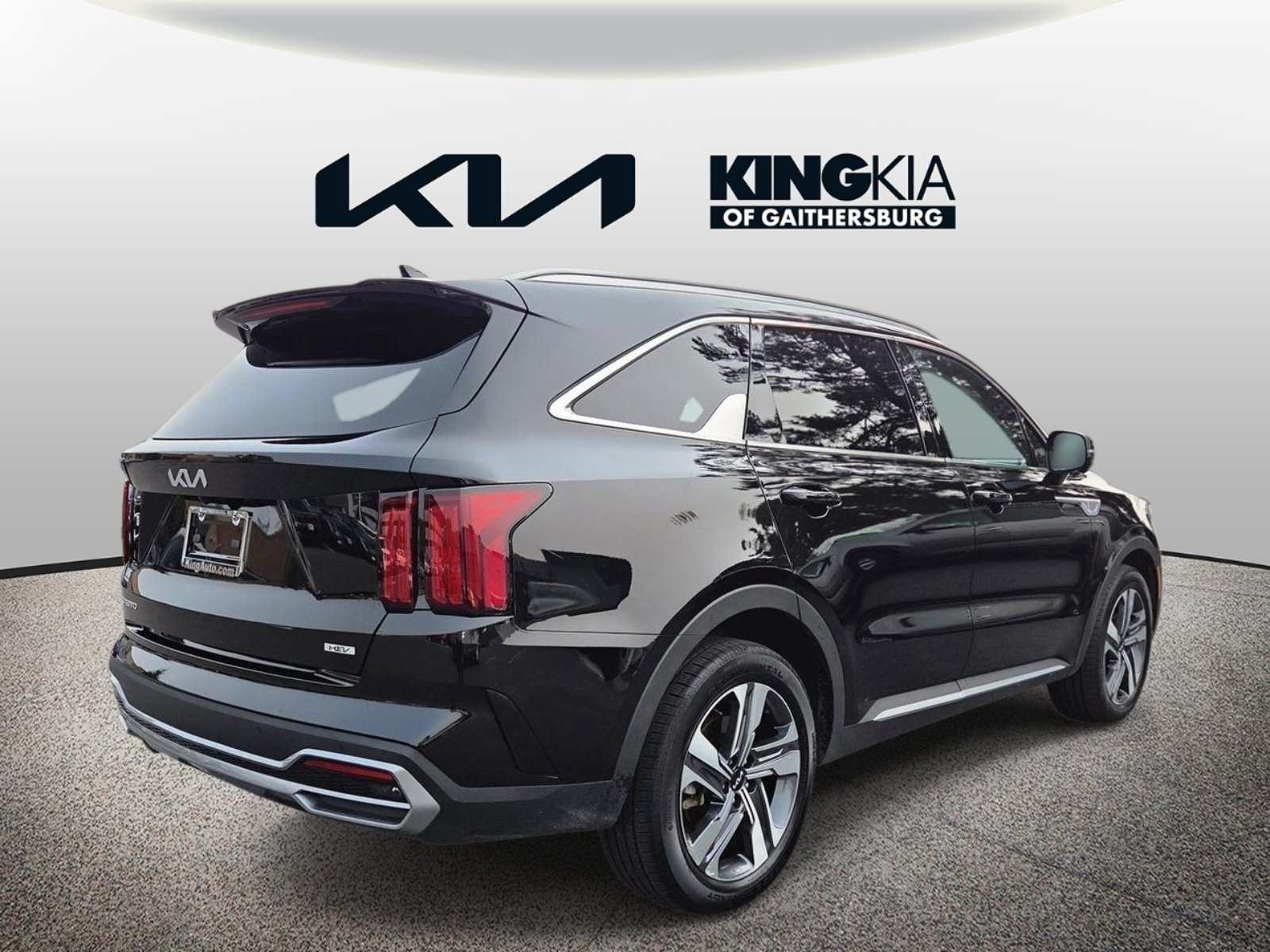 Certified 2023 Kia Sorento SX Prestige w/ Panoramic Sunroof Package AWD/4WD image 3