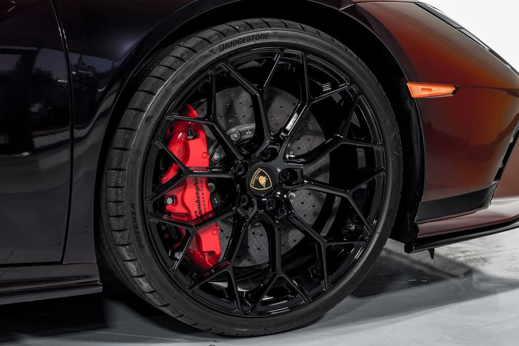 Used 2024 Lamborghini Huracan Tecnica RWD image 47
