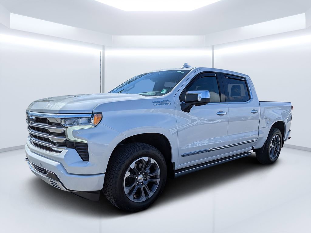 Used 2025 Chevrolet Silverado 1500 High Country w/ Technology Package image 7