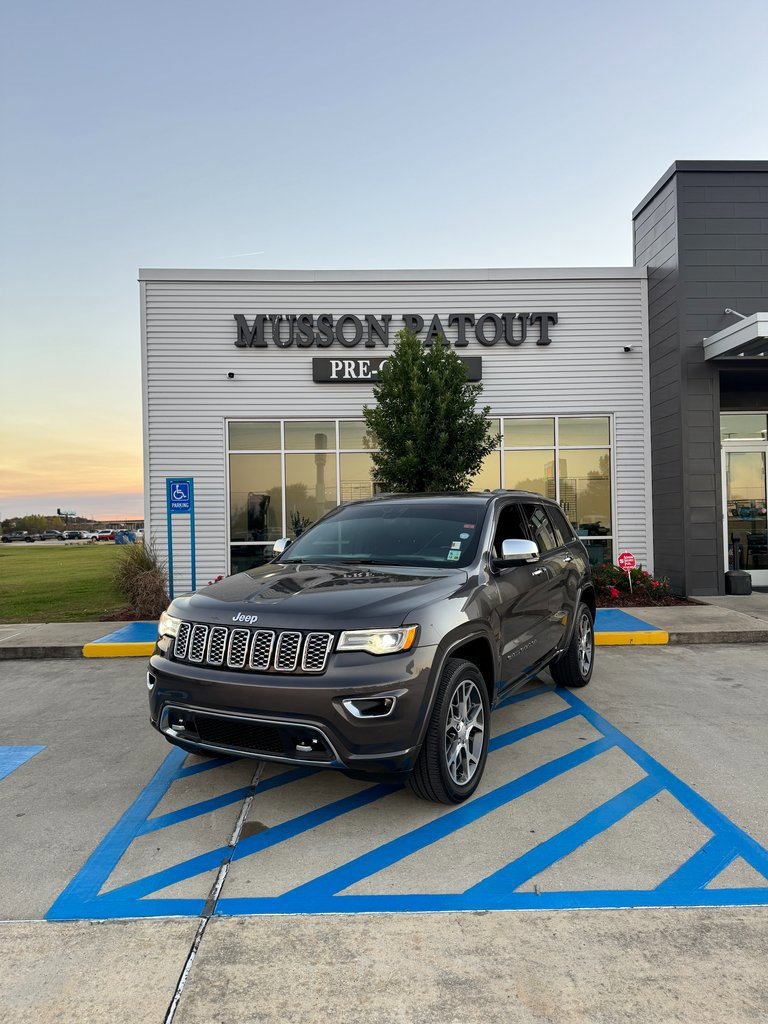 Used 2020 Jeep Grand Cherokee Overland image 1