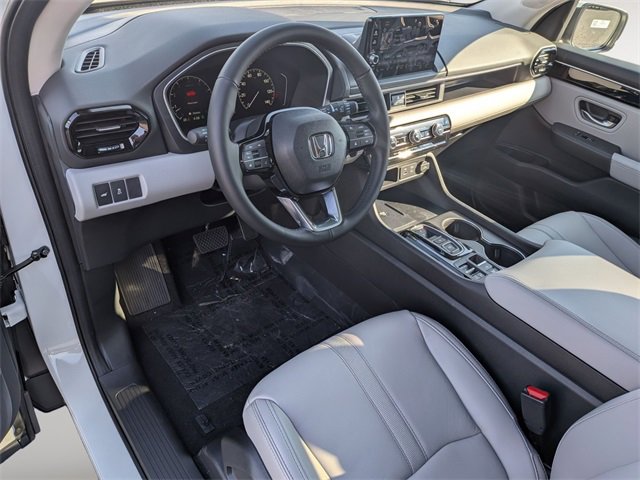 New 2025 Honda Pilot EX-L image 11