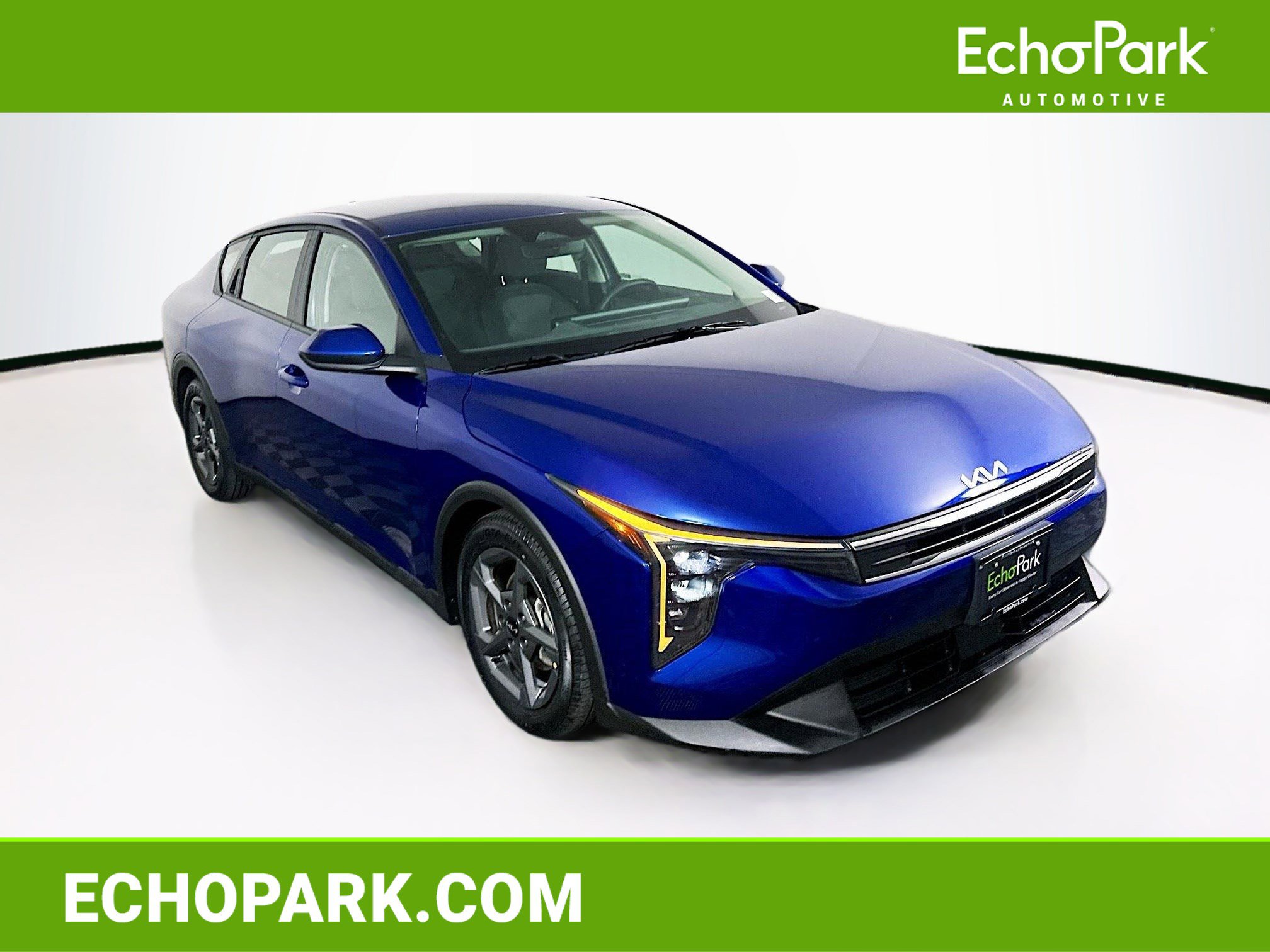 Used 2025 Kia K4 LXS FWD image 1