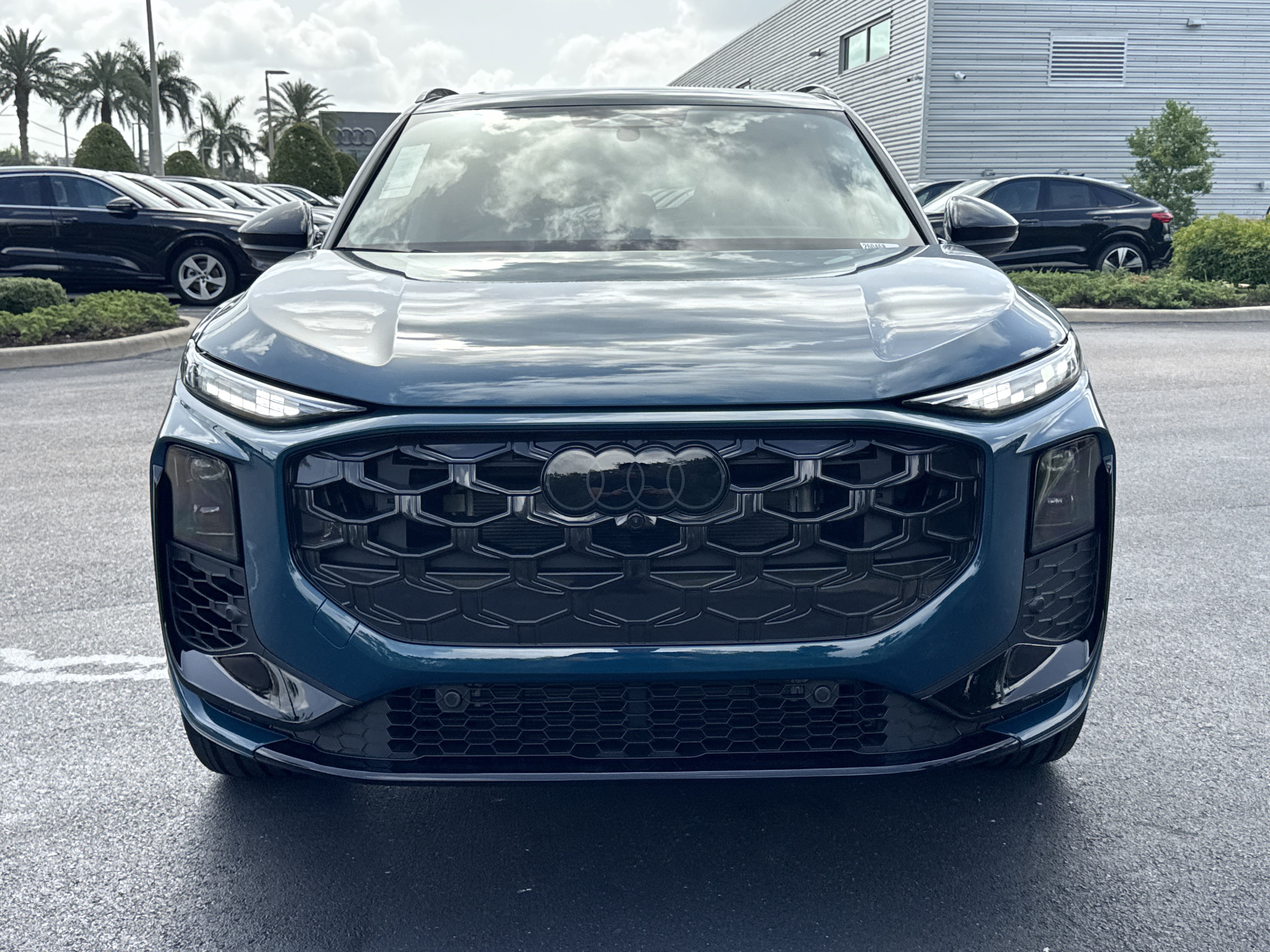 New 2026 Audi Q3 quattro 2.0T AWD/4WD image 2
